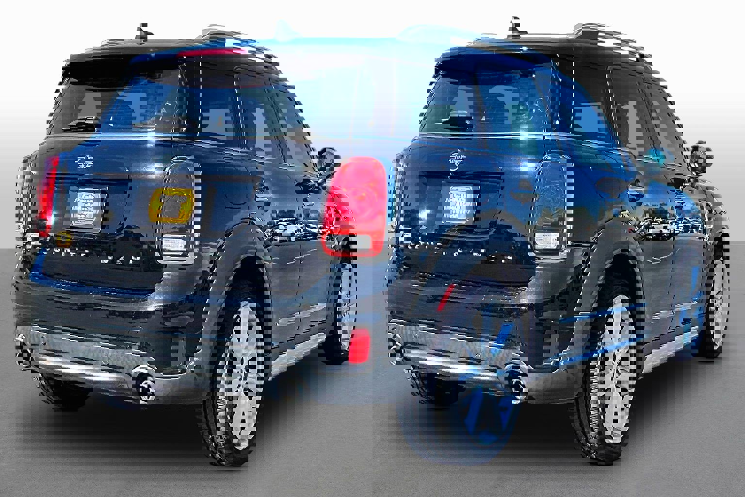 Used 2019 MINI Cooper Countryman S image 2