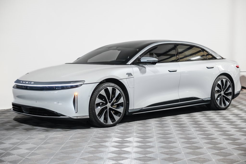 Used 2022 Lucid Air Grand Touring image 17