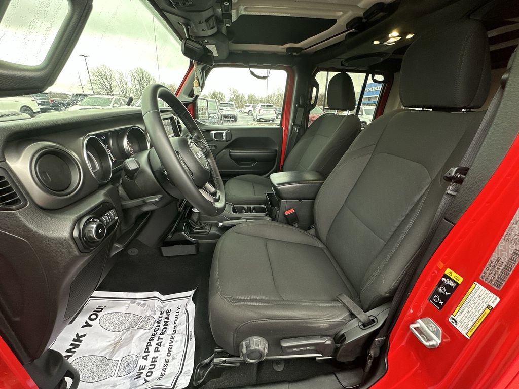 Used 2021 Jeep Wrangler Unlimited Sport image 11