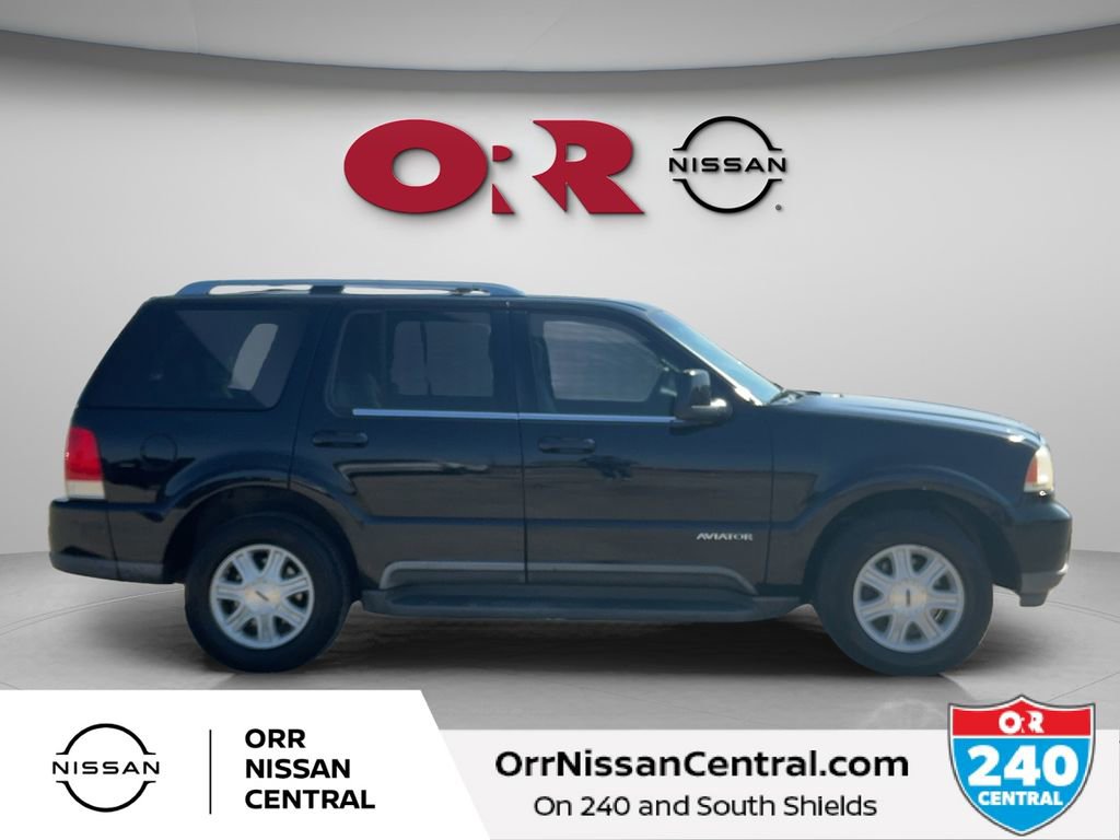Used 2005 Lincoln Aviator AWD image 4