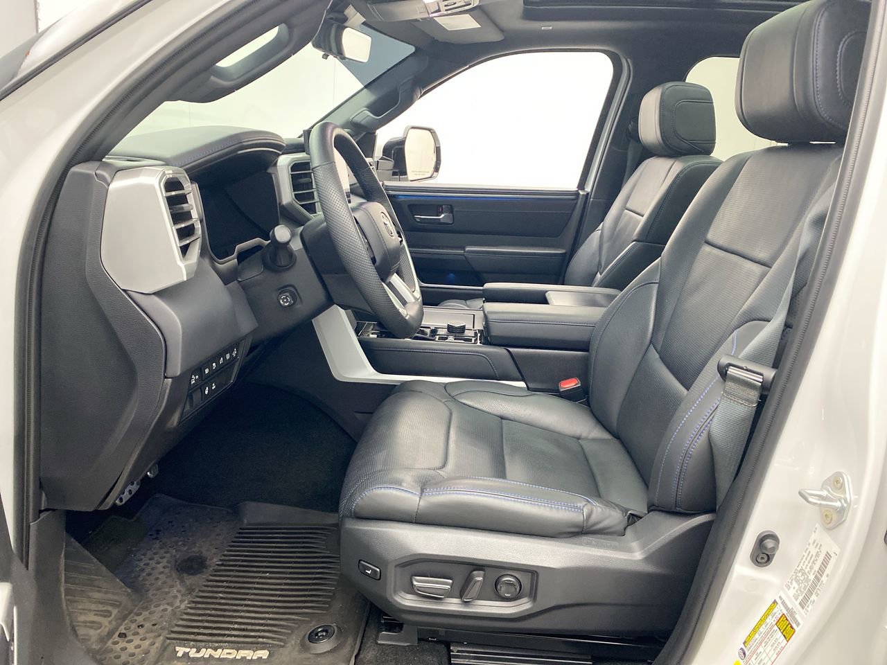 Used 2024 Toyota Tundra Platinum w/ TRD Off-Road Package AWD/4WD image 14