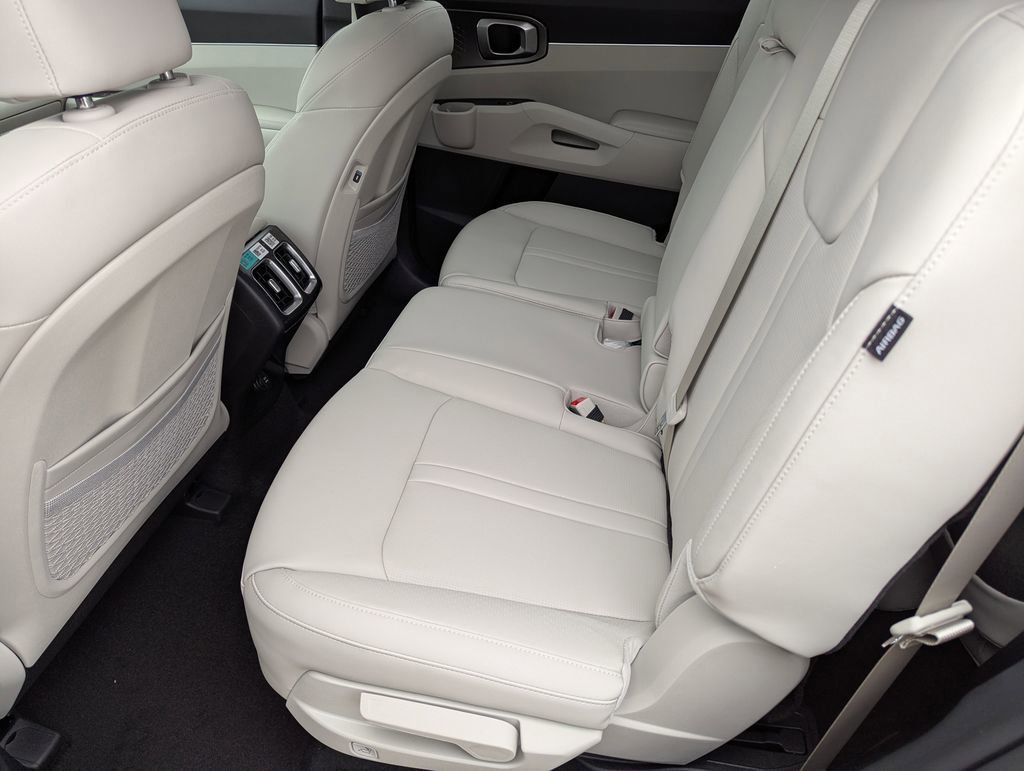 New 2026 Kia Sorento EX image 17