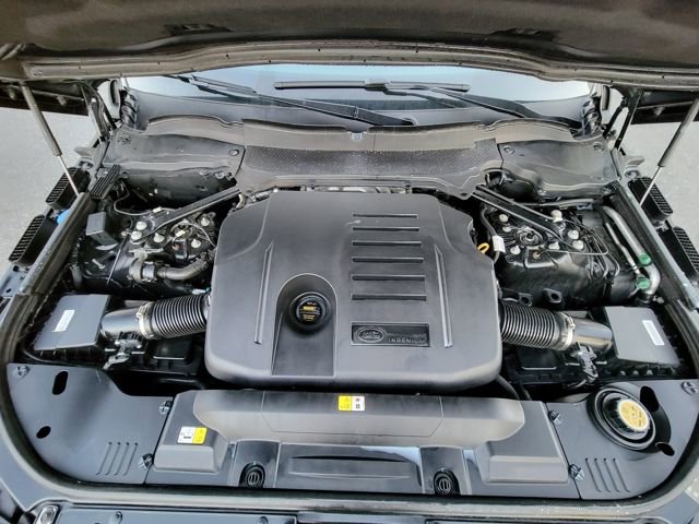 Used 2021 Land Rover Range Rover Westminster Edition image 9