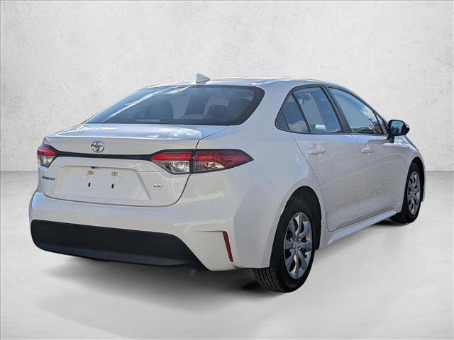 Used 2023 Toyota Corolla LE image 5