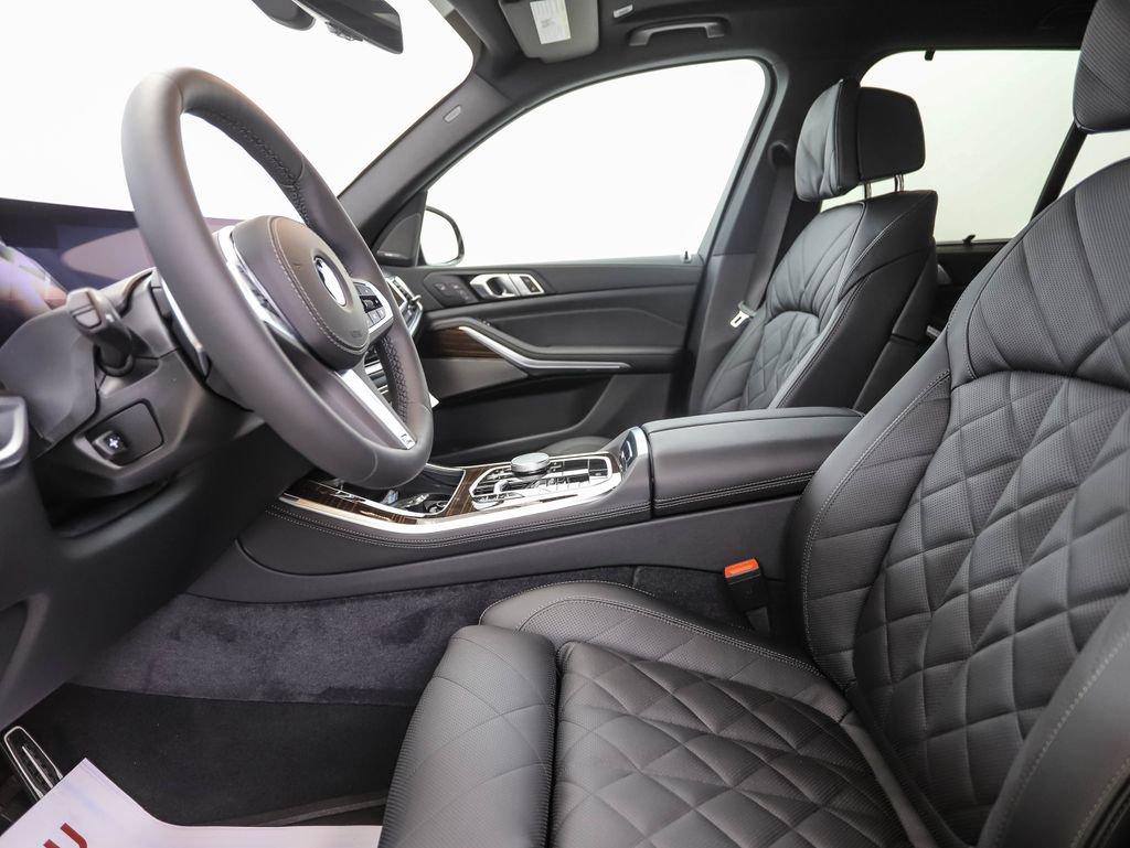 New 2026 BMW X5 xDrive40i w/ M Sport Package image 11