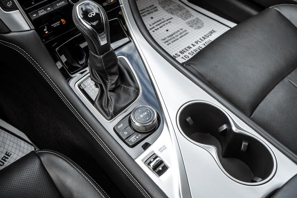 Used 2021 INFINITI Q50 Luxe image 21