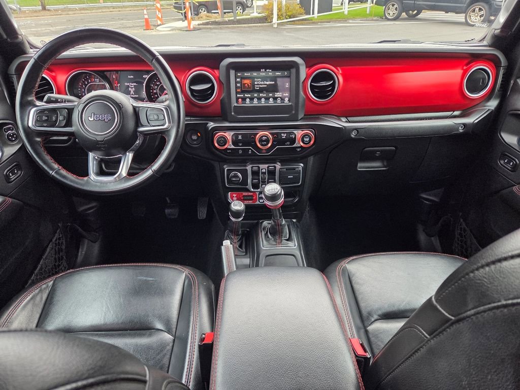 Used 2021 Jeep Gladiator Rubicon AWD/4WD image 12