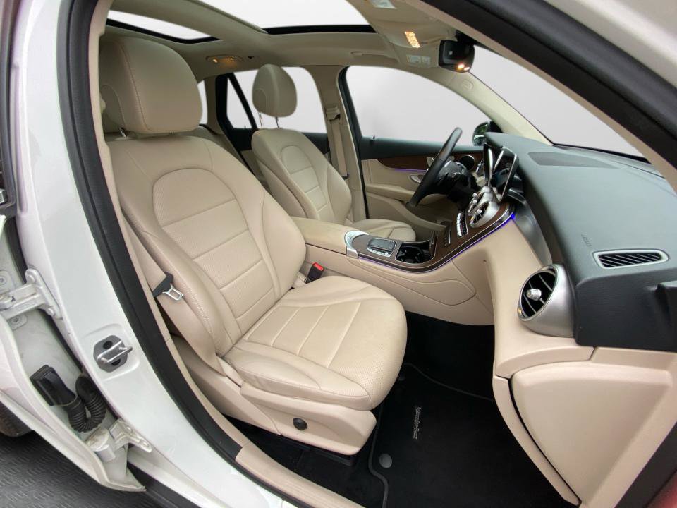 Certified 2022 Mercedes-Benz GLC 300 4MATIC image 28
