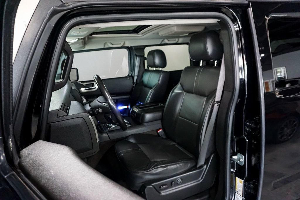Used 2009 HUMMER H2 Luxury AWD/4WD image 9