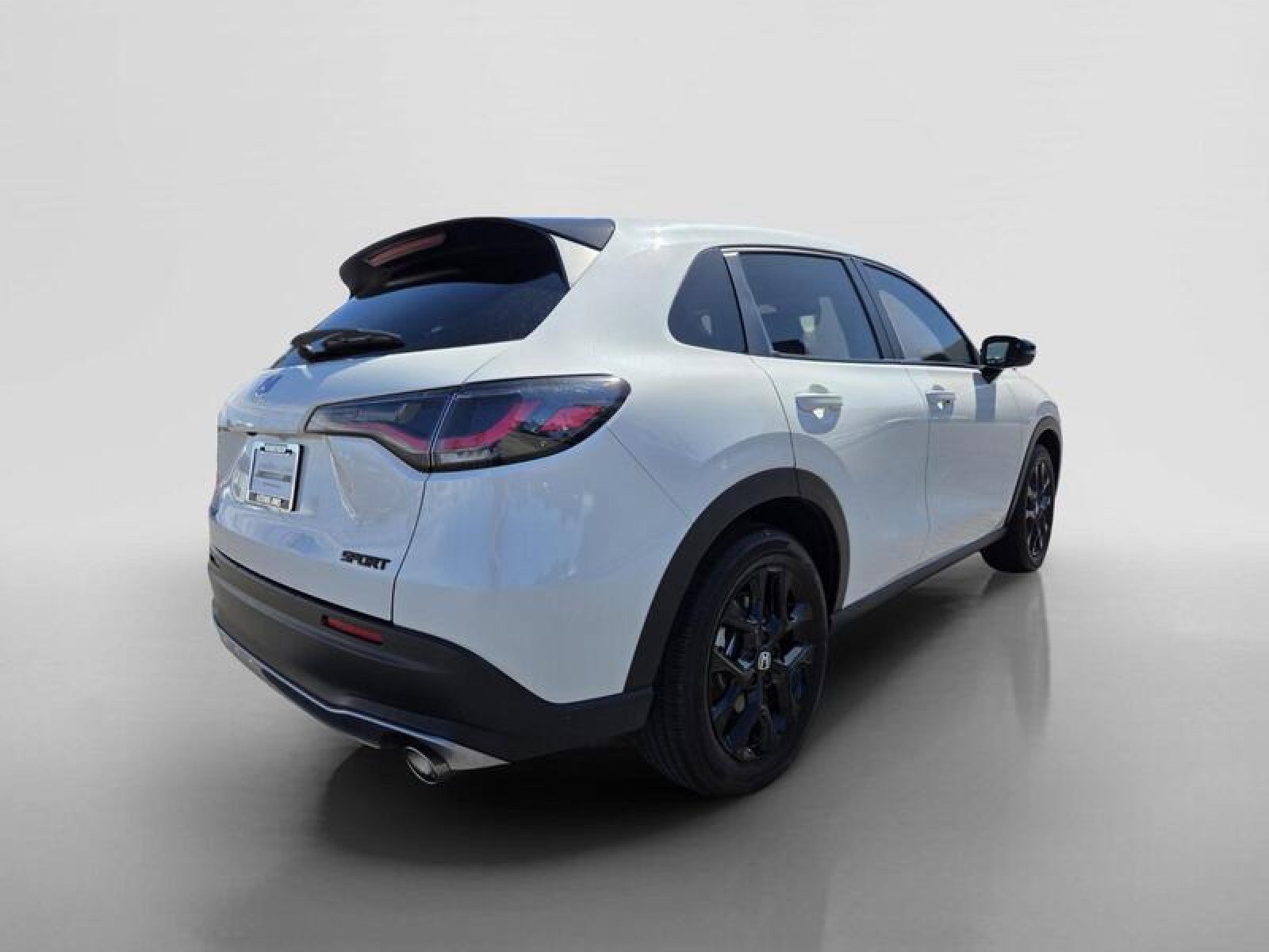 Used 2025 Honda HR-V Sport image 5