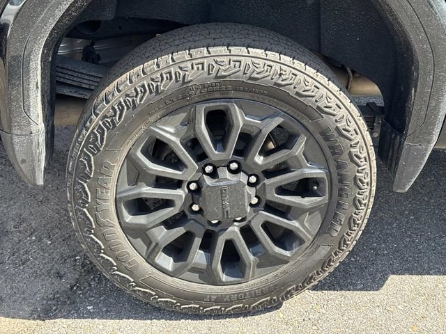 Used 2024 GMC Sierra 2500 Denali w/ Denali Reserve Package image 5