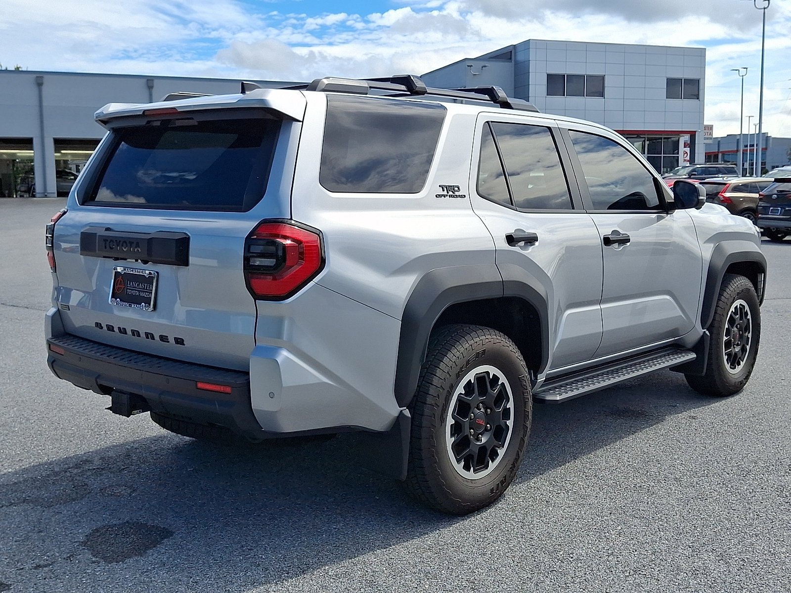 Certified 2025 Toyota 4Runner TRD Off-Road Premium w/ Tow Technology Package AWD/4WD image 7
