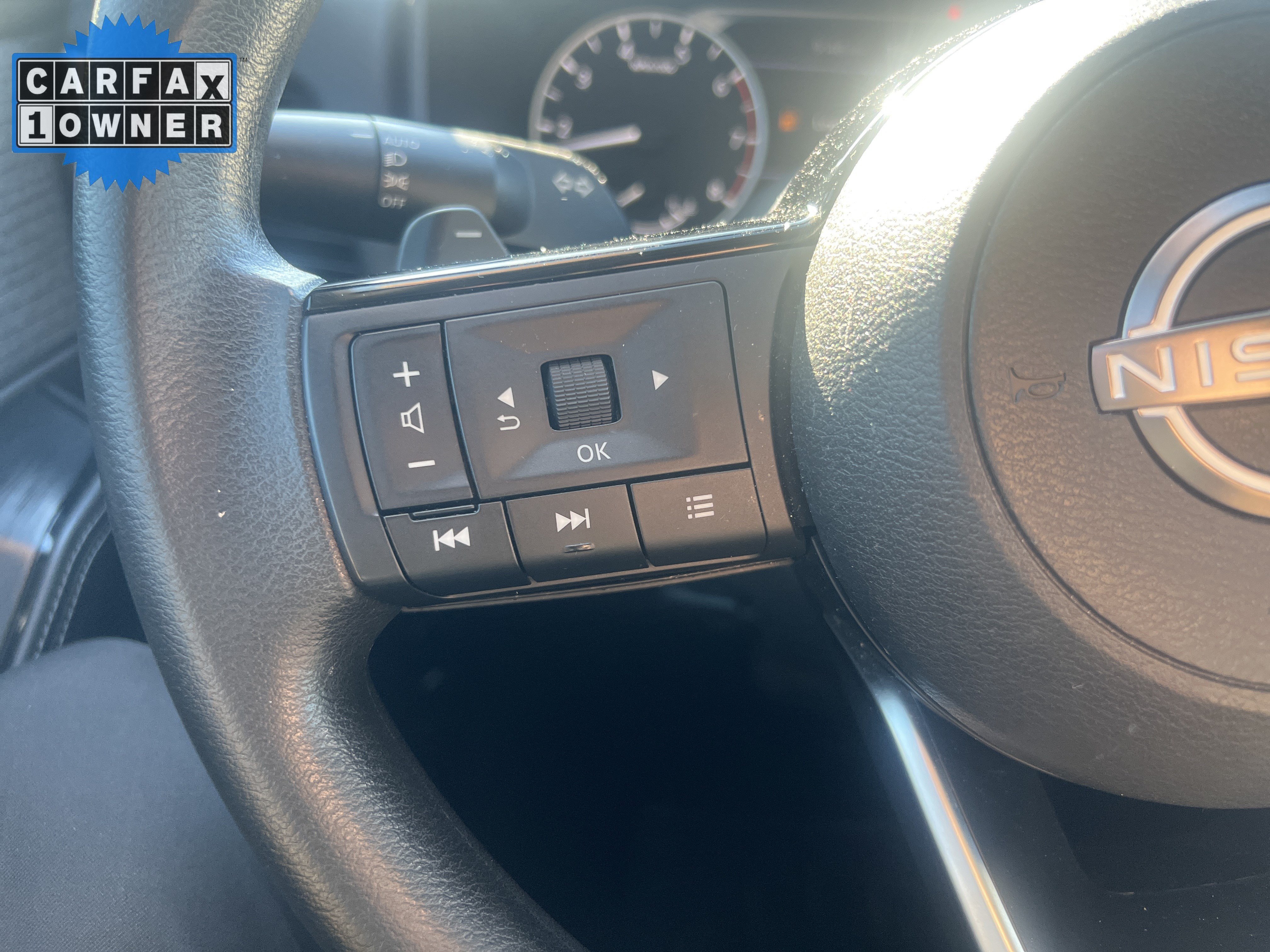 Used 2022 Nissan Rogue SV FWD image 19