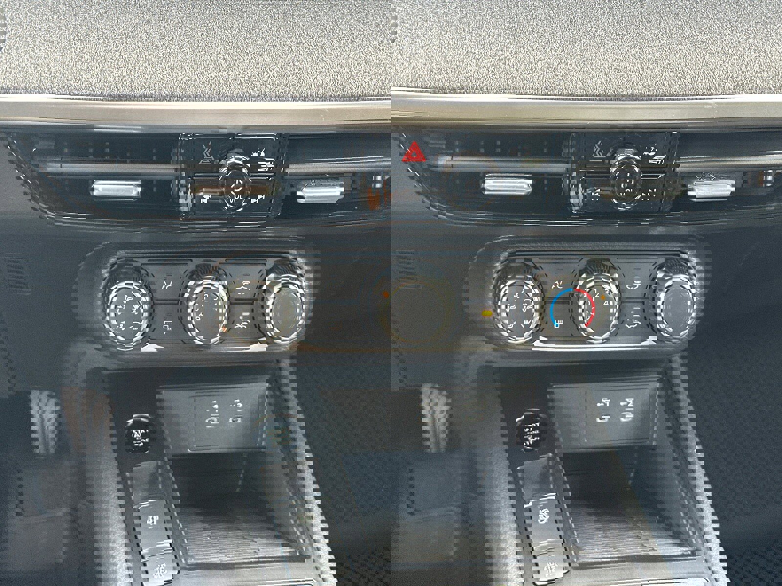 New 2026 Nissan Kicks S image 29