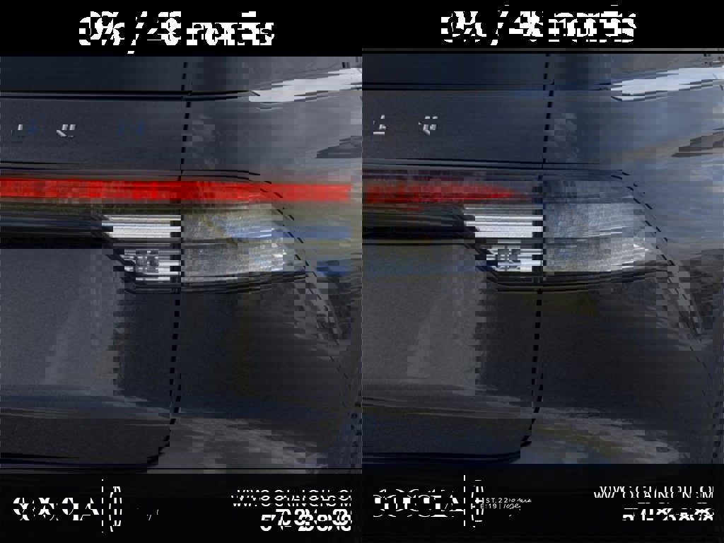 New 2025 Lincoln Aviator AWD image 21