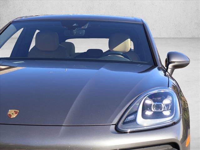 Used 2020 Porsche Cayenne AWD/4WD image 2