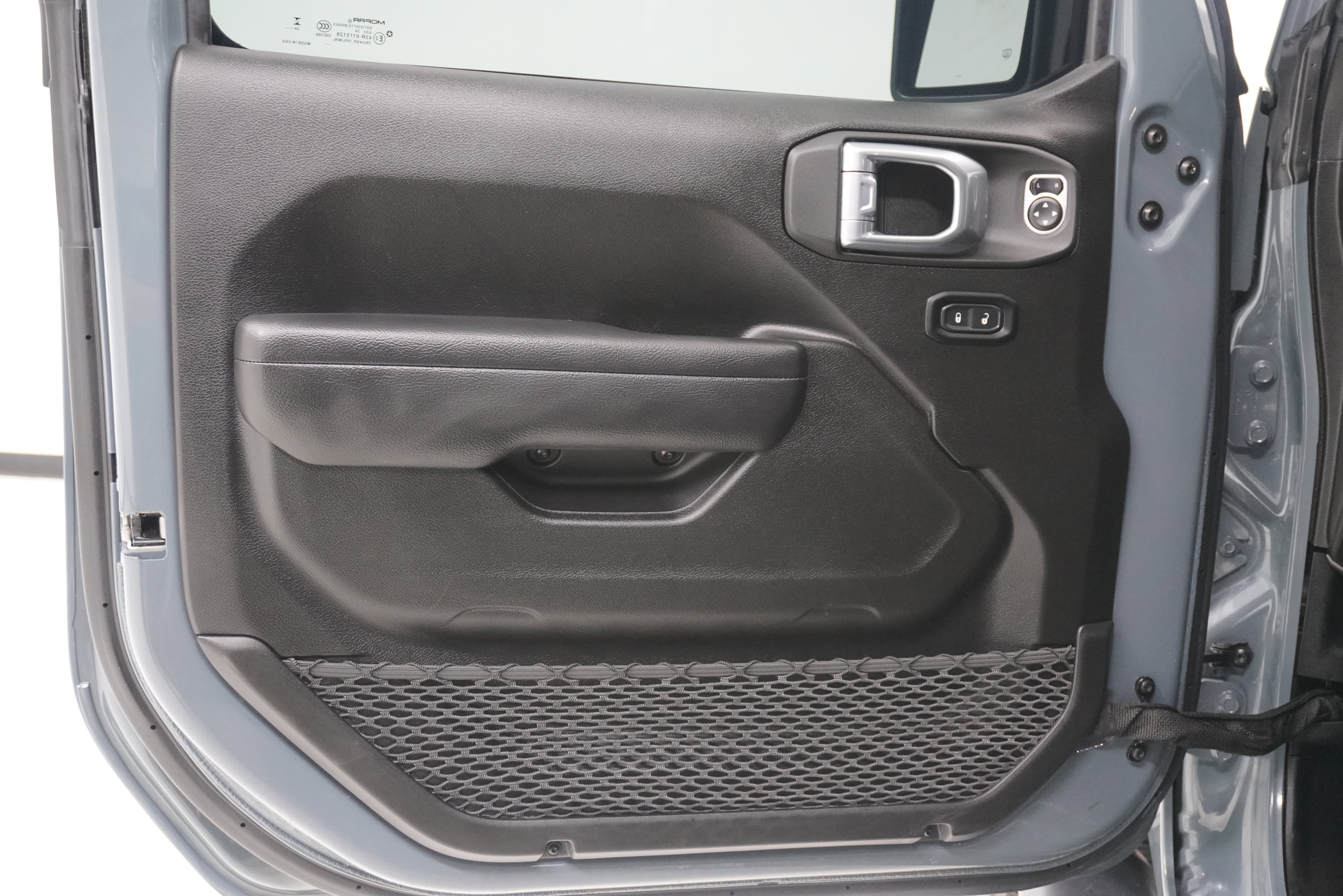 Used 2024 Jeep Gladiator Sport AWD/4WD image 17