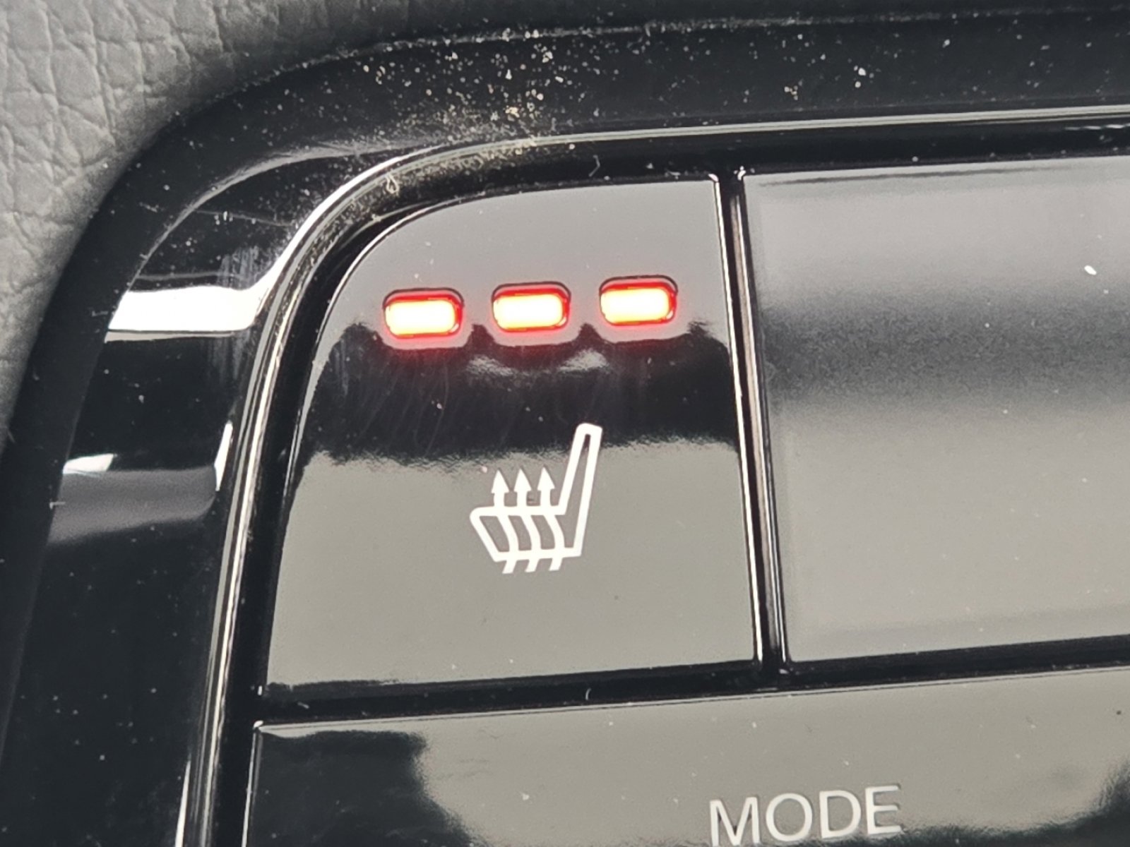 New 2025 Honda Pilot Touring image 8