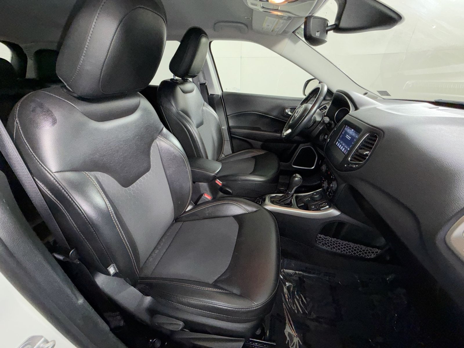 Used 2019 Jeep Compass Latitude w/ Popular Equipment Group AWD/4WD image 33