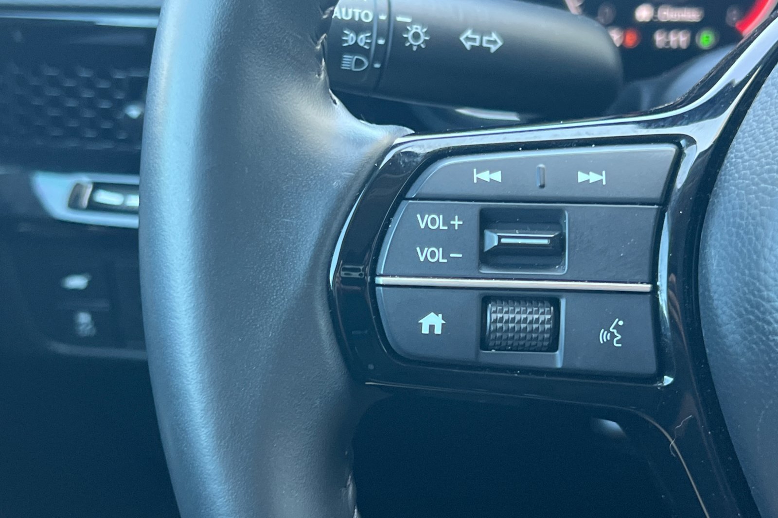 Used 2024 Honda CR-V EX-L image 27