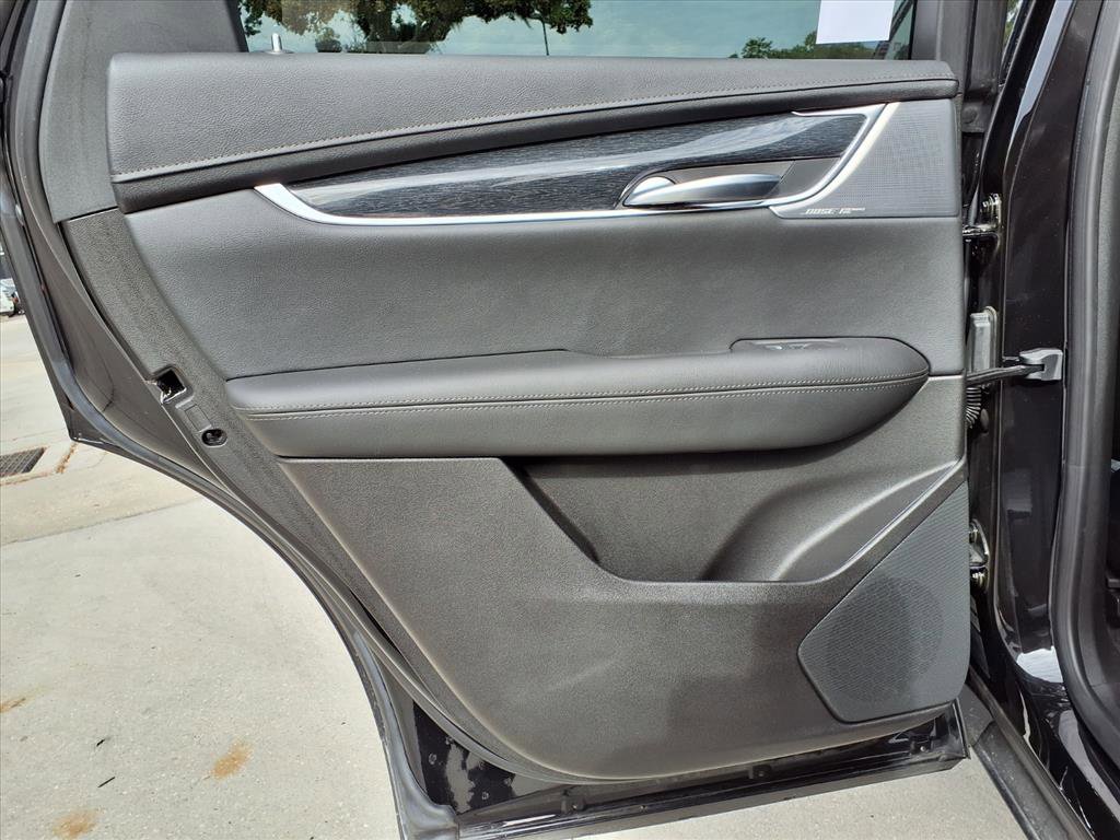 Certified 2023 Cadillac XT5 Premium Luxury w/ LPO, Floor Liner Package image 18