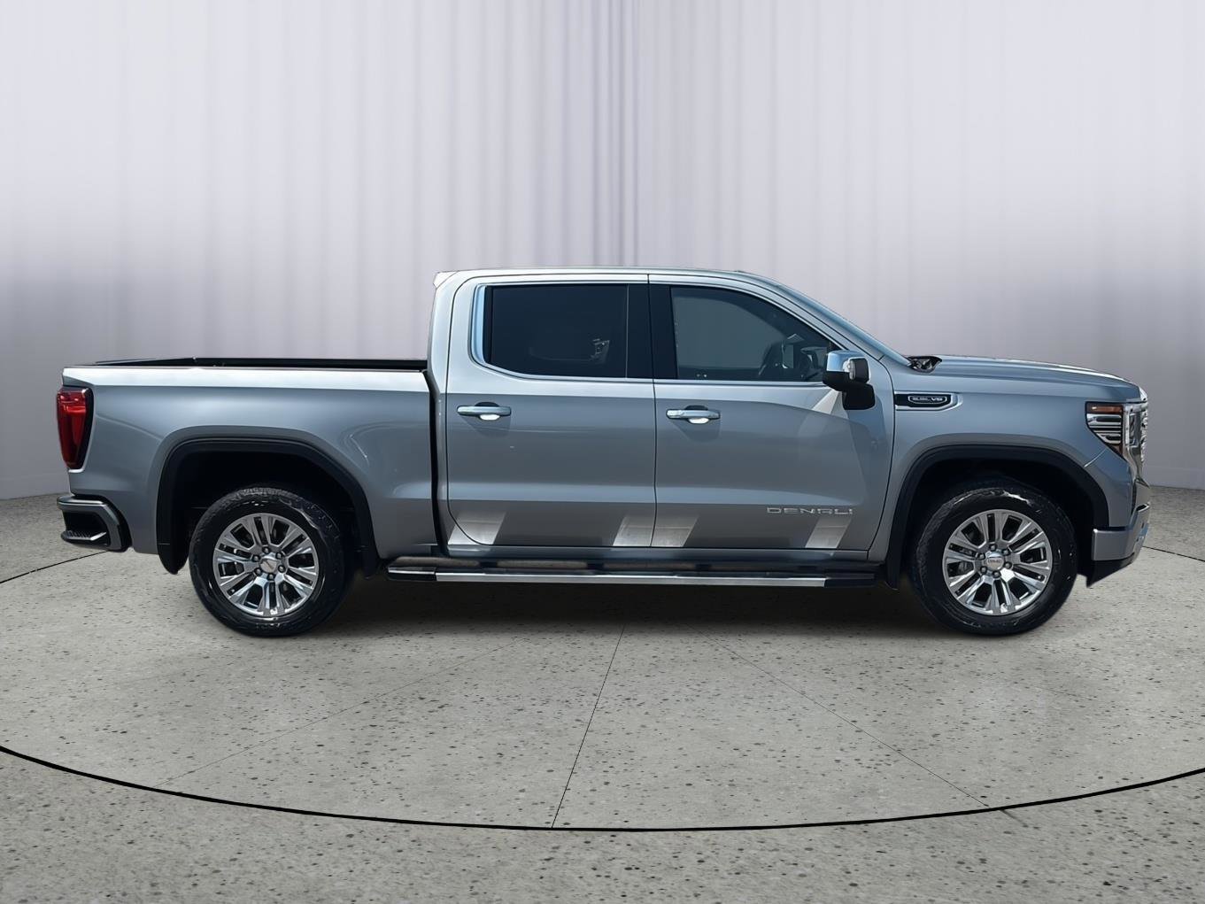 Used 2023 GMC Sierra 1500 Denali image 7