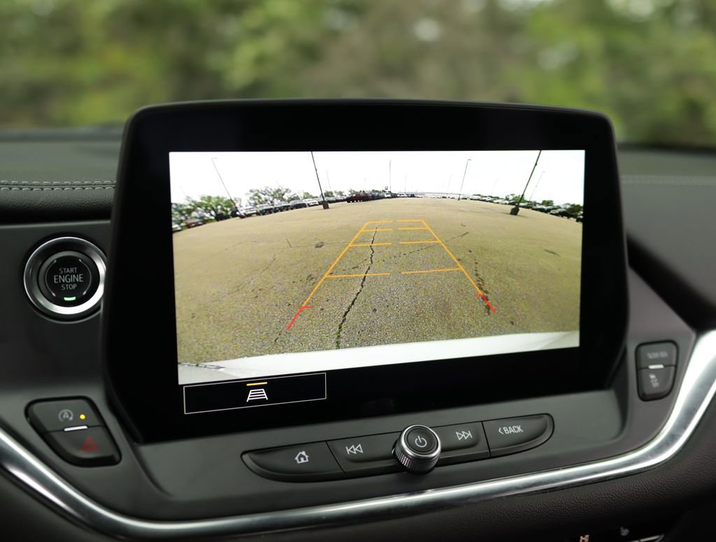 Used 2025 Chevrolet Blazer LT FWD image 15