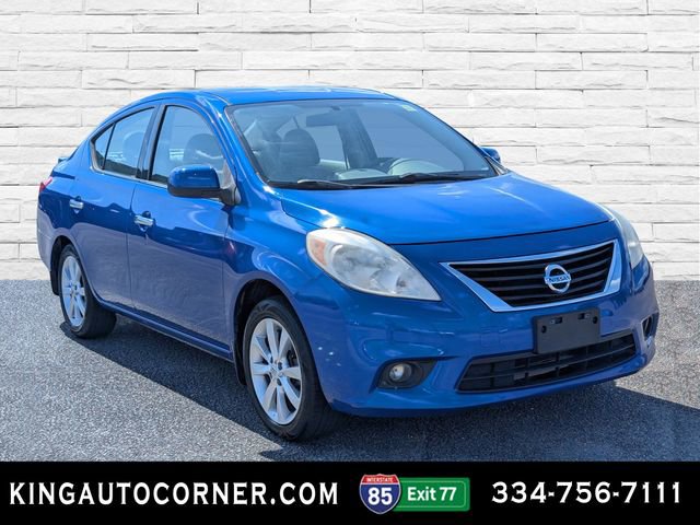Used 2014 Nissan Versa SL image 3
