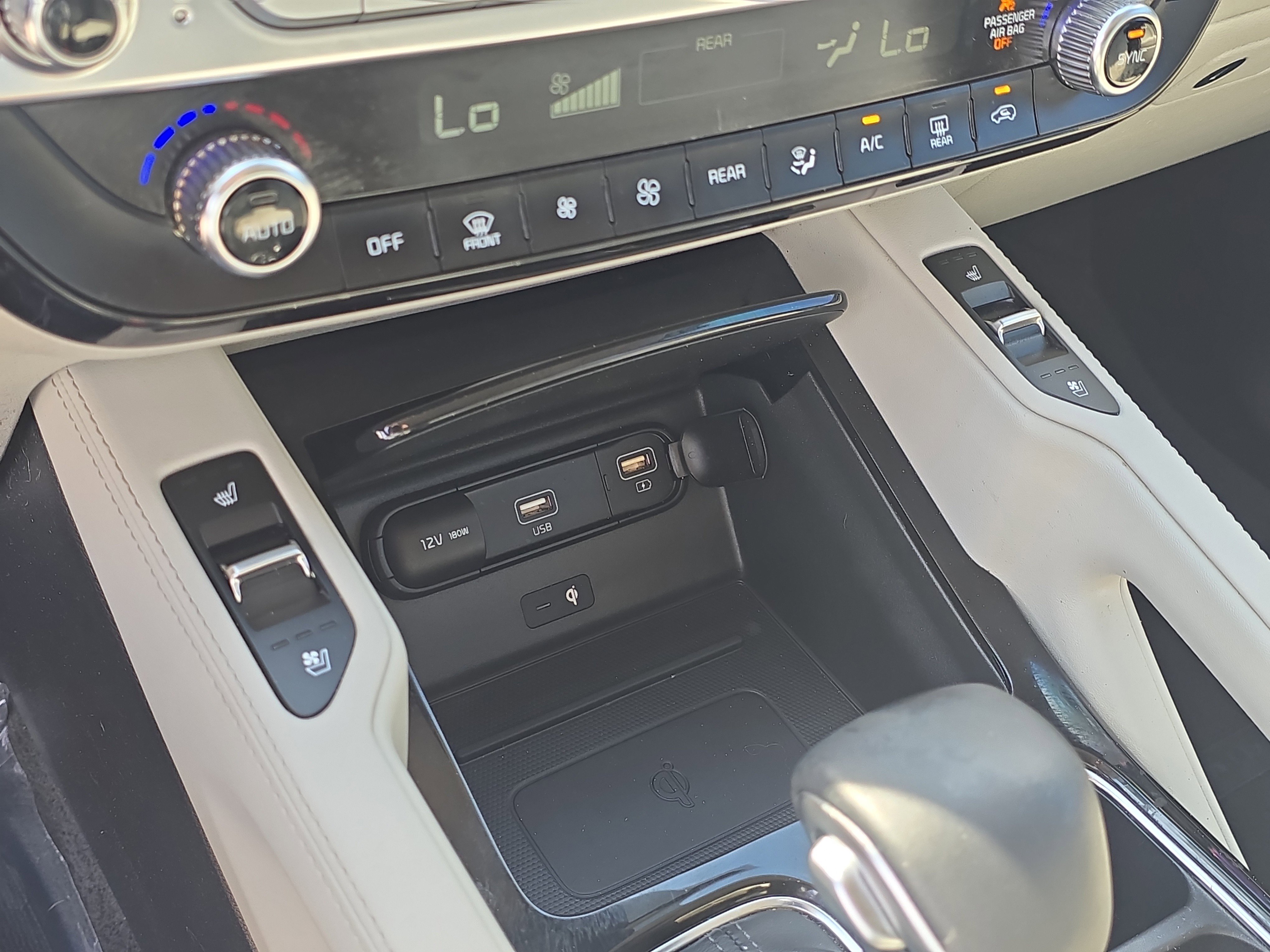 Used 2020 Kia Telluride EX FWD image 28