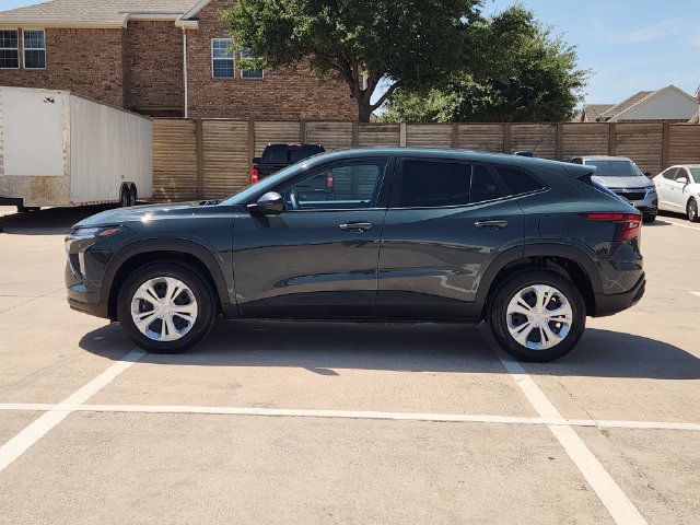 Used 2026 Chevrolet Trax LS FWD image 12