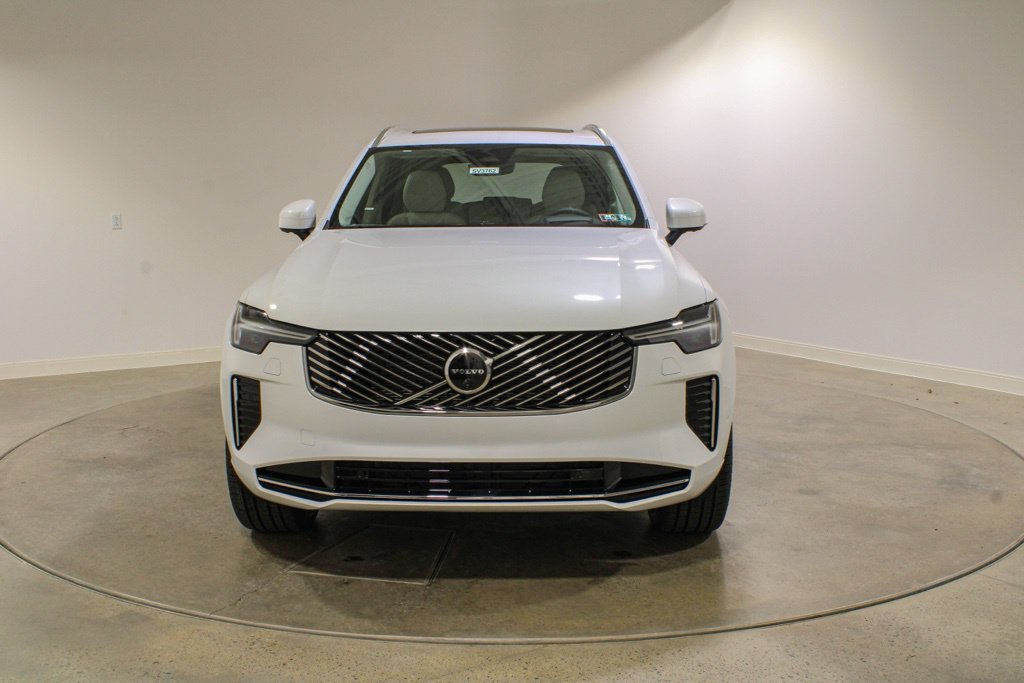 New 2026 Volvo XC90 B6 Ultra w/ Protection Package AWD/4WD image 8