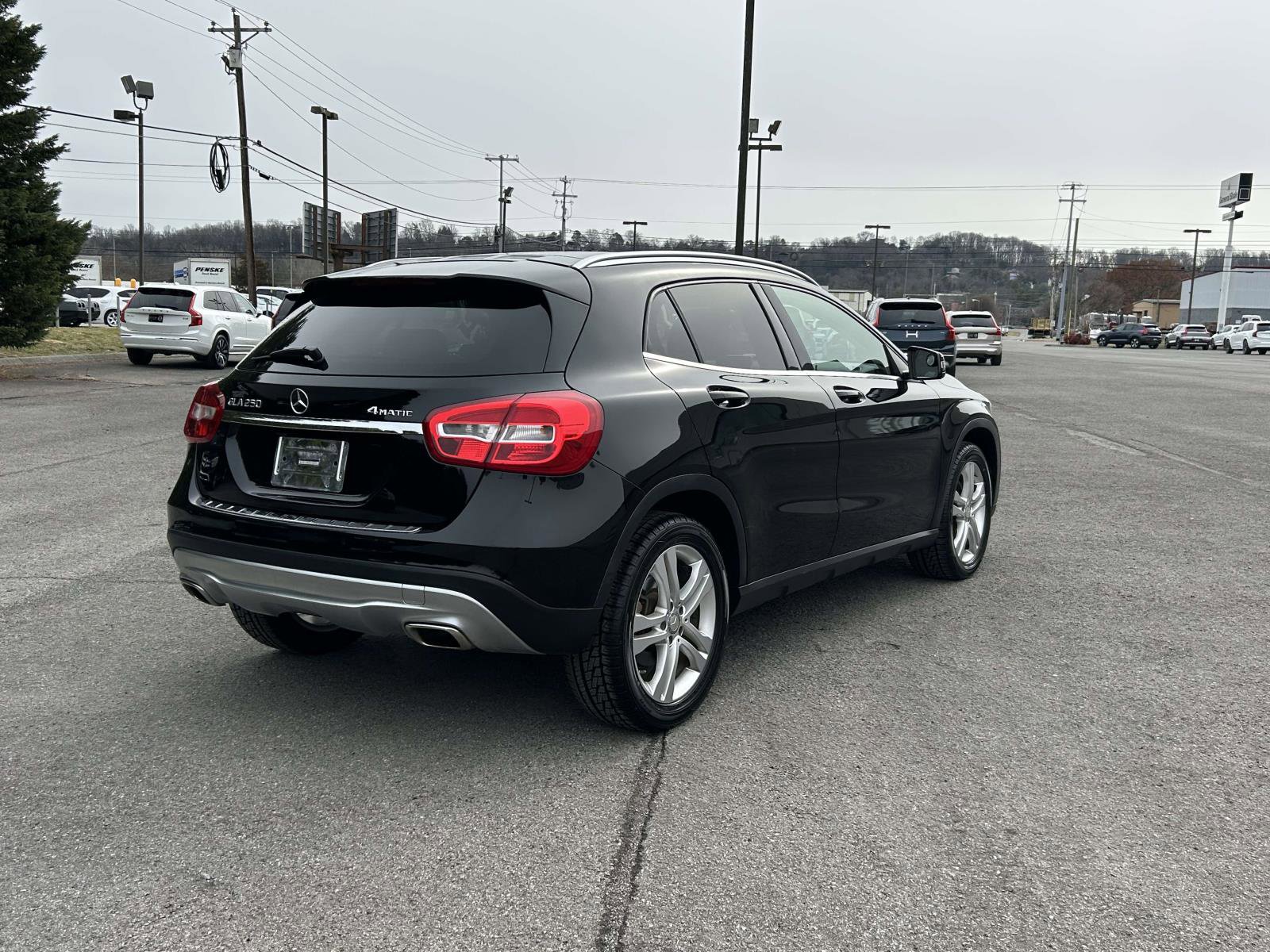 Used 2015 Mercedes-Benz GLA 250 4MATIC image 3