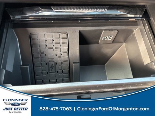 New 2026 Ford F250 Lariat w/ FX4 Off-Road Package image 32