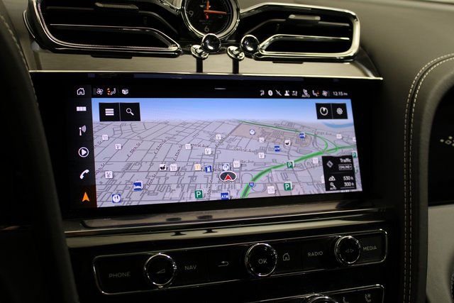 Used 2023 Bentley Bentayga Extended Wheelbase image 26