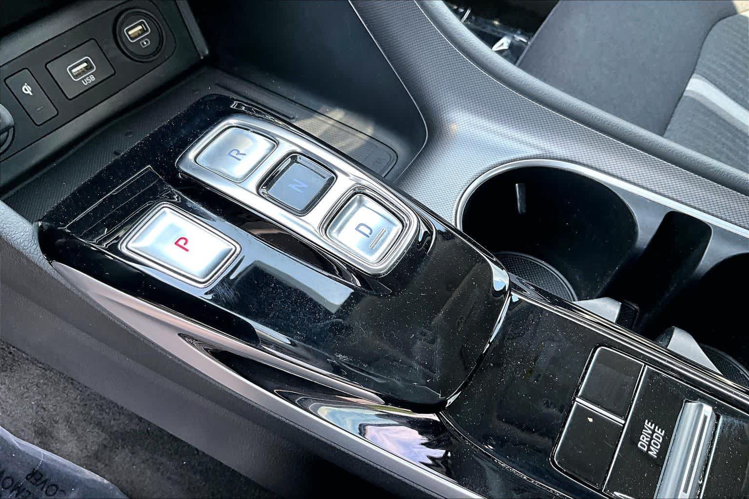 Used 2023 Hyundai Sonata SEL w/ Convenience Package FWD image 17