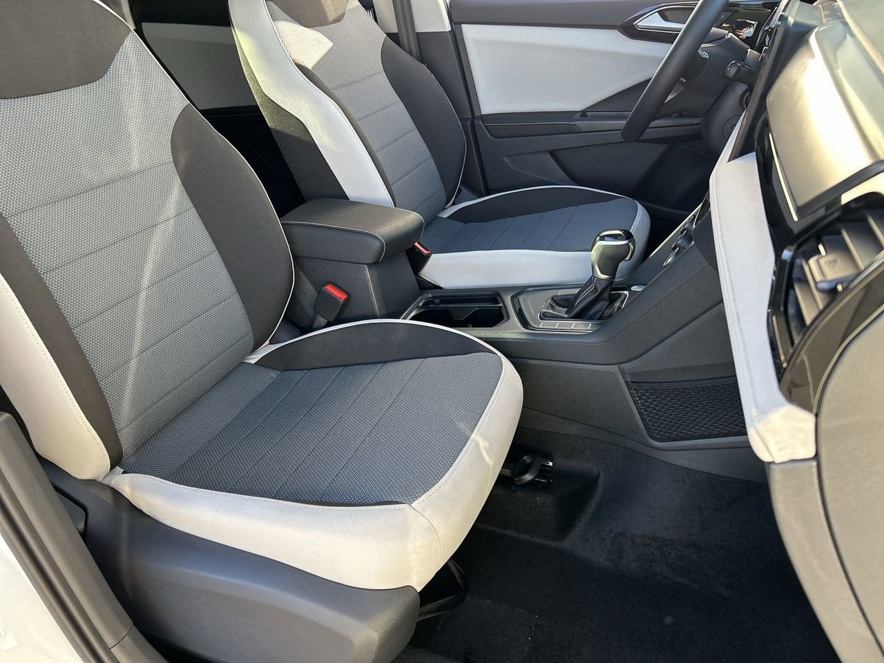 New 2026 Volkswagen Taos S image 7