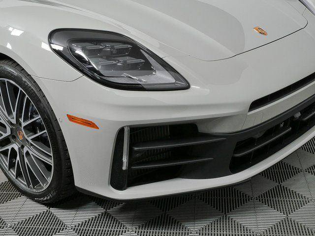 New 2026 Porsche Panamera image 37