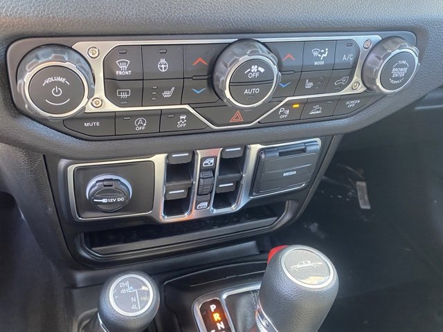 New 2025 Jeep Gladiator Sport image 21