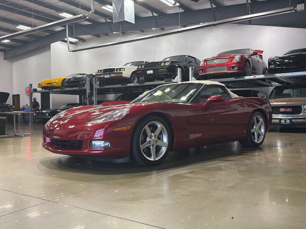 Used 2006 Chevrolet Corvette Convertible w/ Preferred Equipment Group RWD image 81