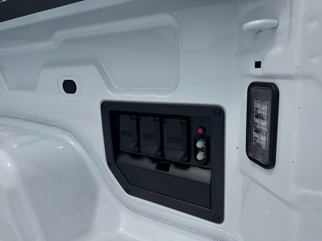 Used 2026 Chevrolet Silverado EV LT w/ Plus Package AWD/4WD image 33