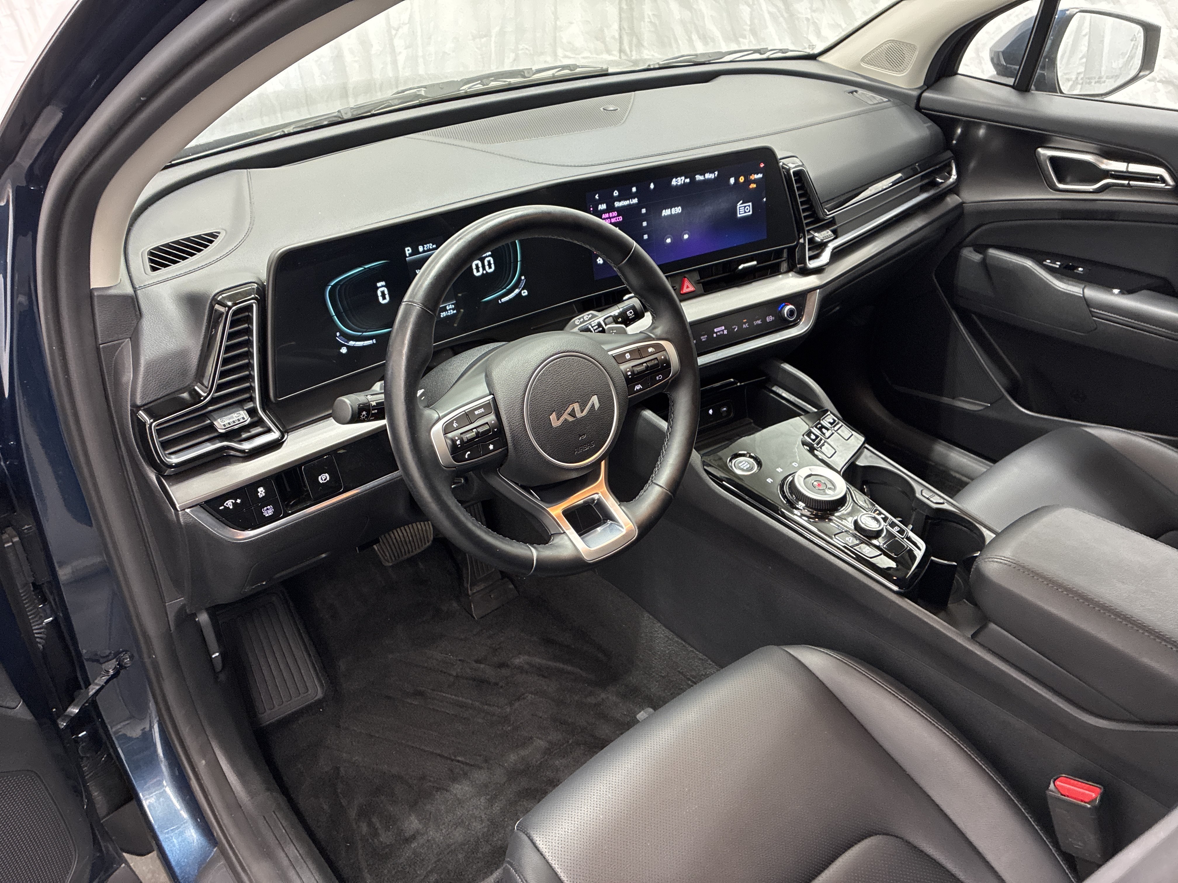 Certified 2023 Kia Sportage EX AWD/4WD image 12