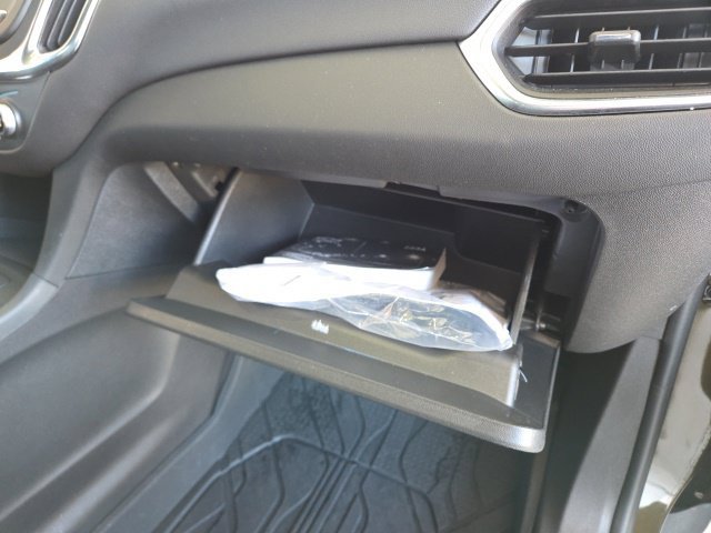 Used 2024 Chevrolet Equinox LT w/ LPO, Floor Liner Package AWD/4WD image 52