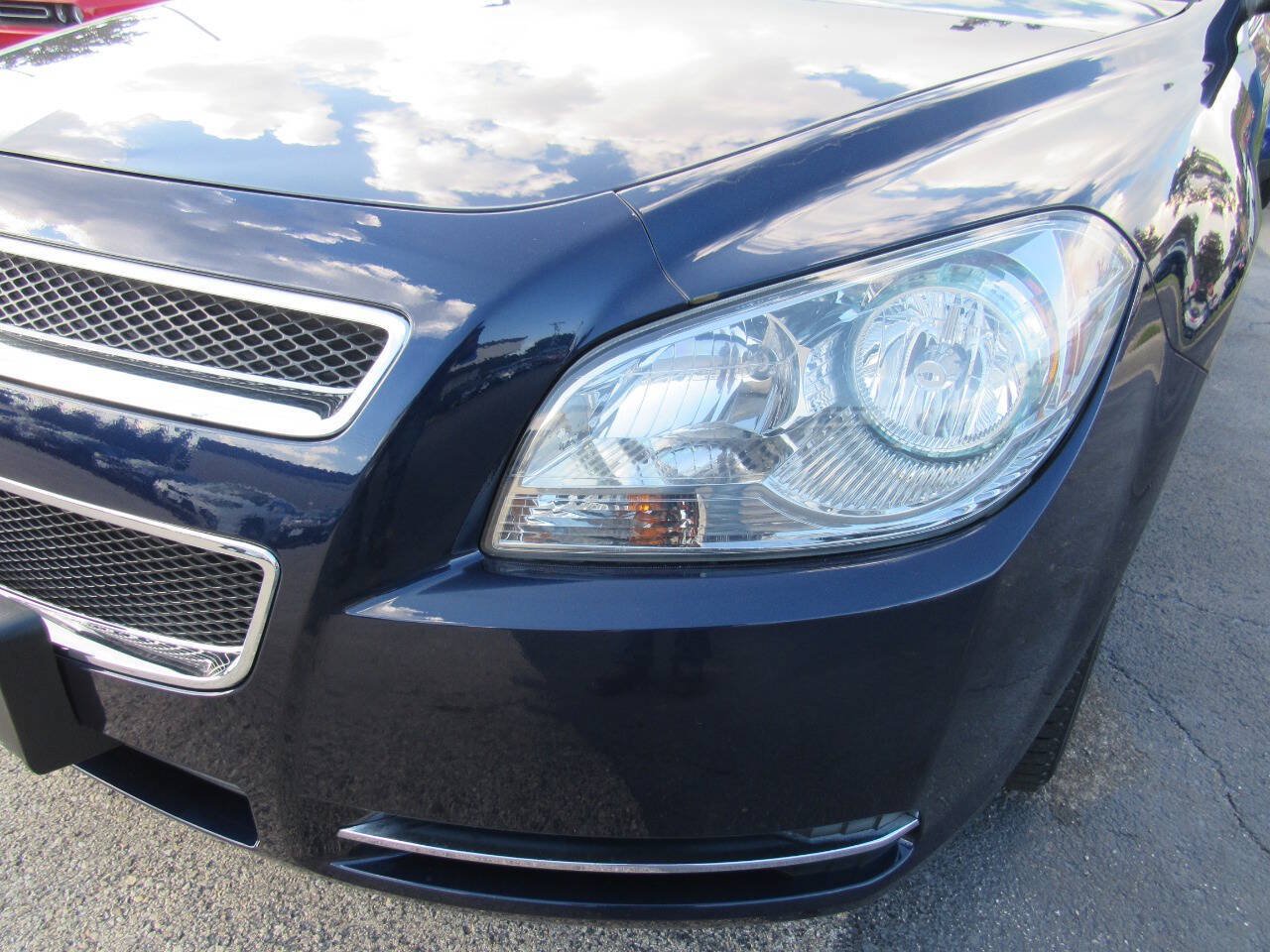 Used 2010 Chevrolet Malibu LT FWD image 23