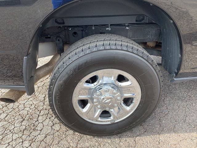 Used 2024 RAM 2500 Tradesman w/ Towing Technology Group image 39