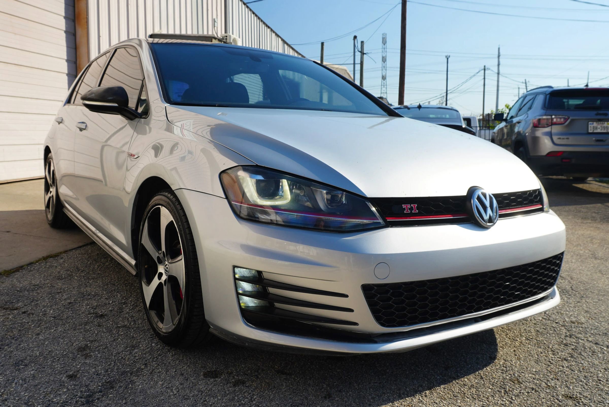 Used 2016 Volkswagen GTI Autobahn image 9