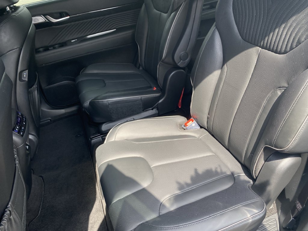 Used 2024 Hyundai Palisade Calligraphy FWD image 30