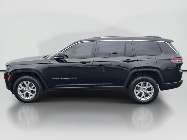 Used 2023 Jeep Grand Cherokee L Limited AWD/4WD image 2