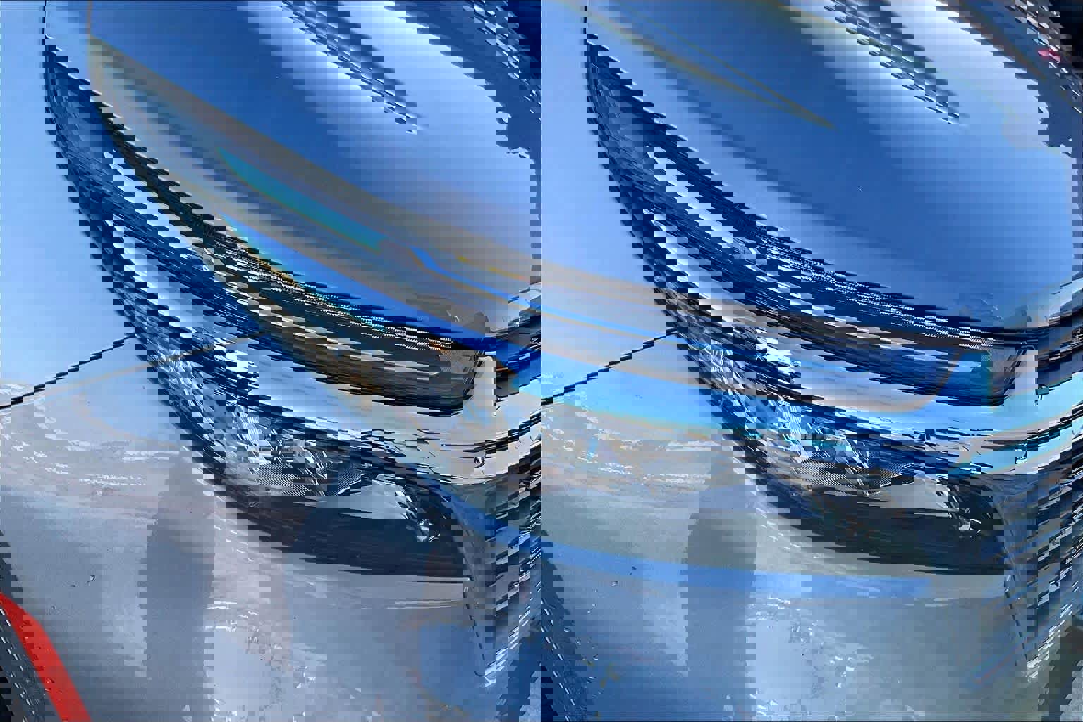 Used 2023 Chevrolet Equinox LT image 25