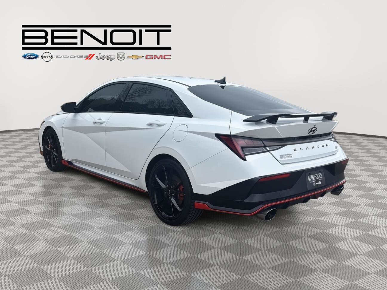 Used 2025 Hyundai Elantra N FWD image 7