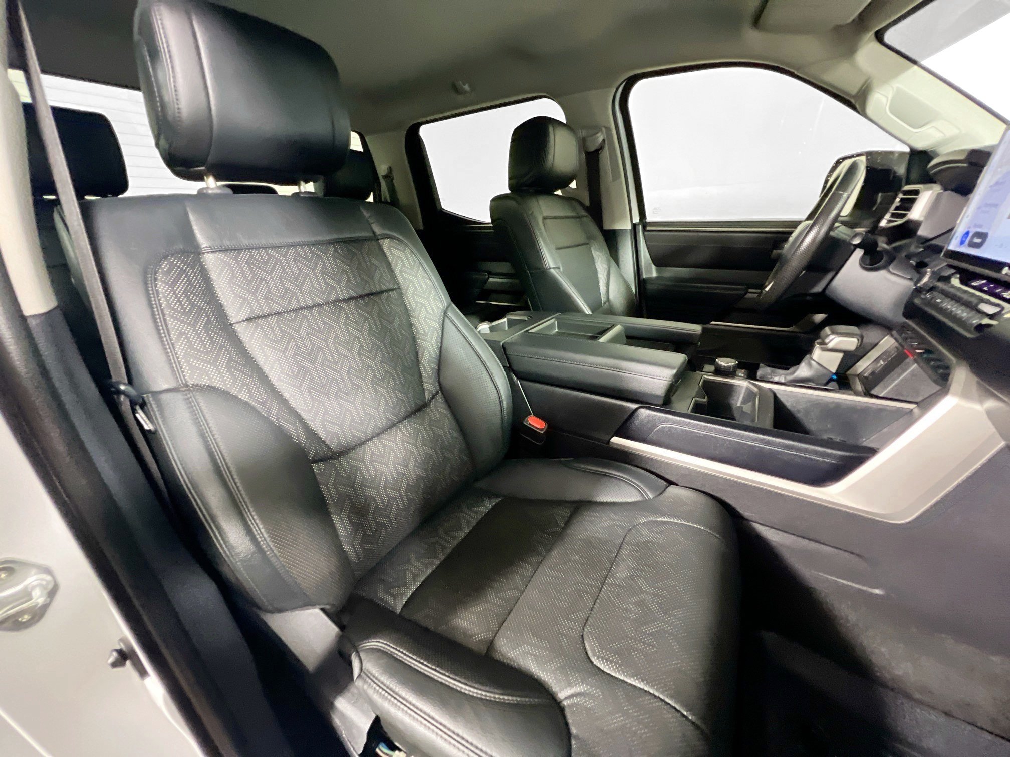 Used 2024 Toyota Tundra SR5 w/ SR5 Premium Package RWD image 29